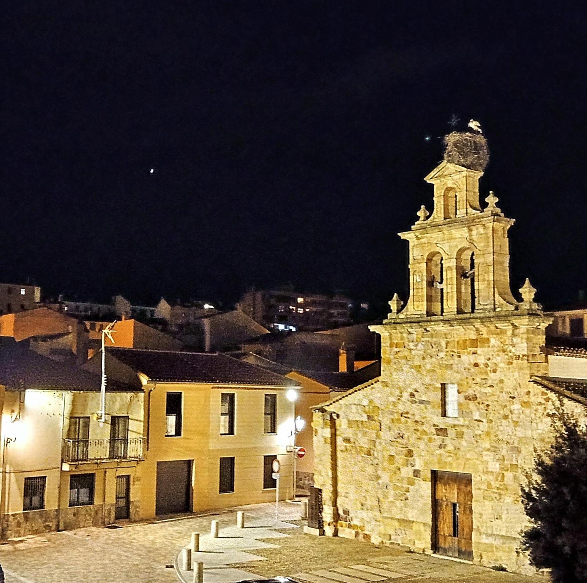 Mirador De Las Cigueenas Zamora Bagian luar foto